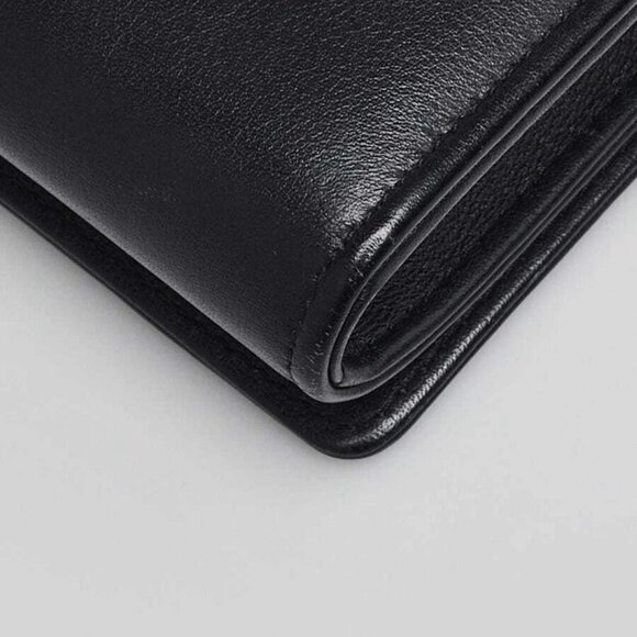 Chanel Black/Blue Quilted Leather Boy WOC Clutch Bag w/ Removable Strap - Picture 4 of 11